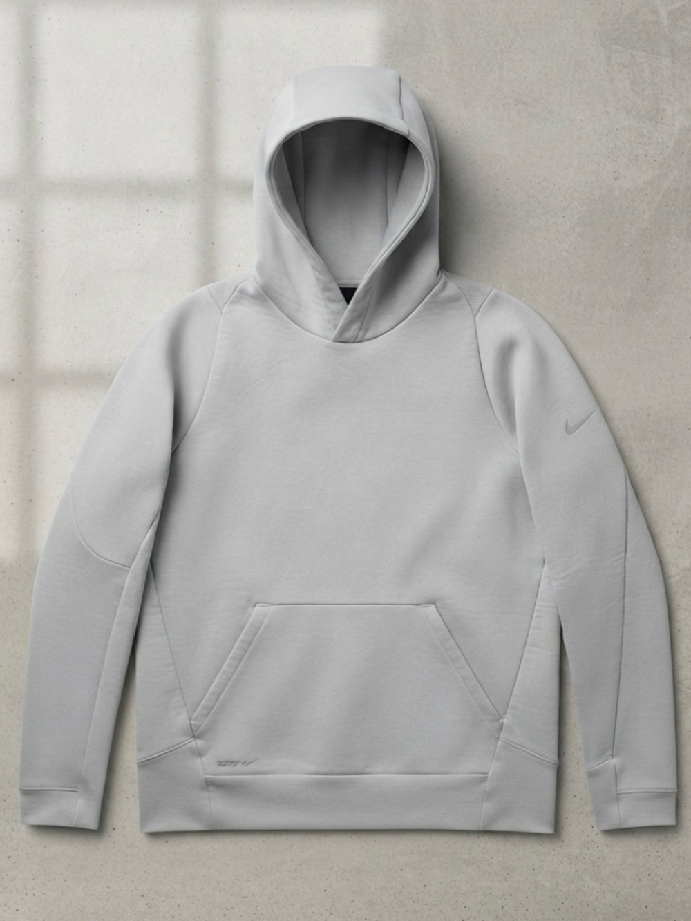 Nike 247365 technical performance training hoodie Rare - L